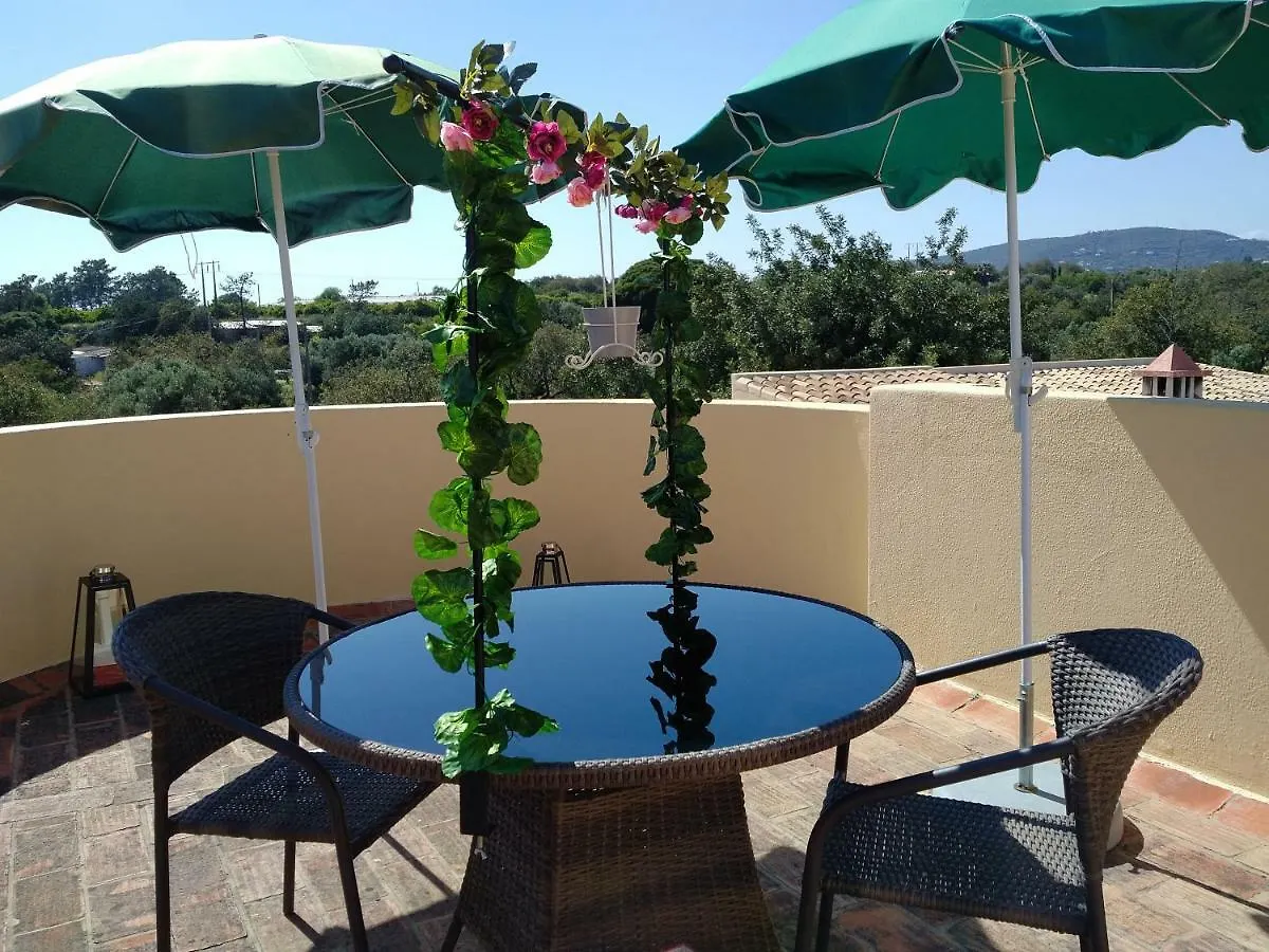 B&B Casa Da Vinha Santa Barbara de Nexe 3*,  Portugal