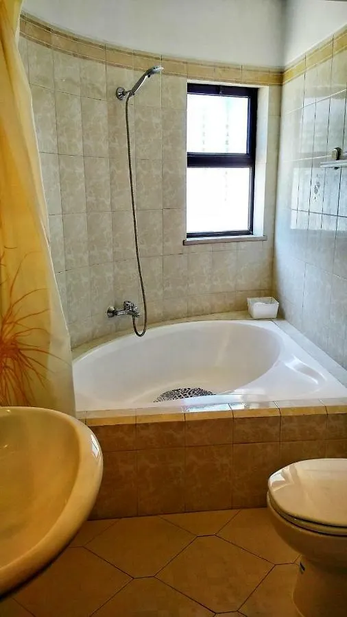 B&B Casa Da Vinha Santa Barbara de Nexe 3*,  Portugal